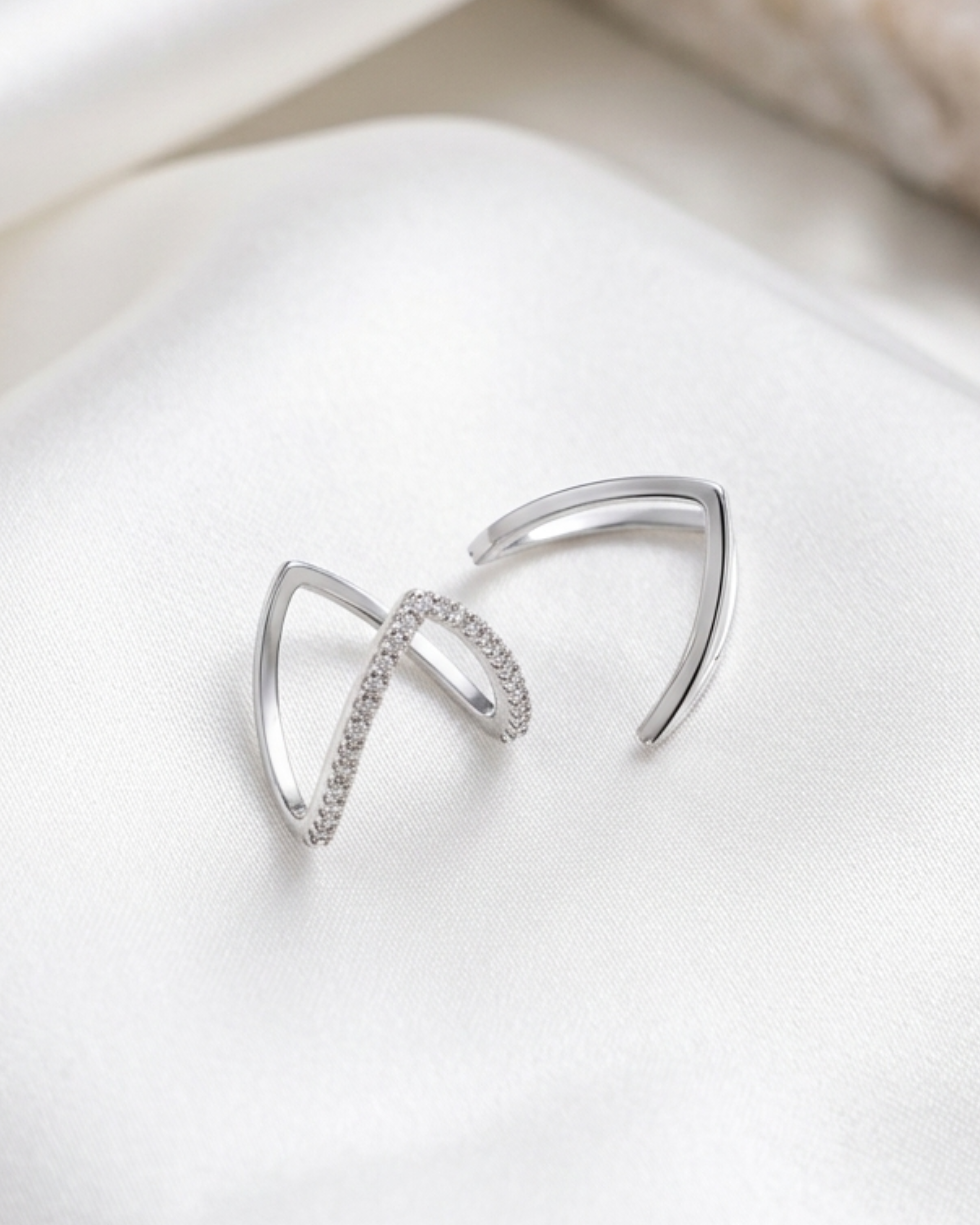 Ziva 2-IN-1 SILVER V RING
